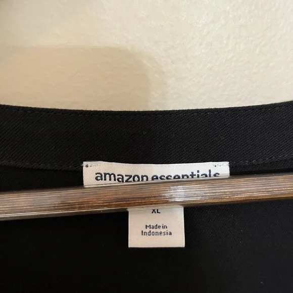 Amazon Essentials Black Dress with Belt - Picture 4 of 4